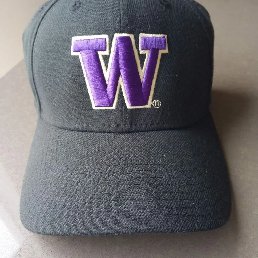 New Era washington huskies